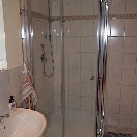 452 Apartment *